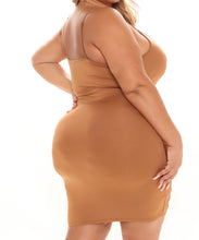 Load image into Gallery viewer, Twisted Ruched Dress