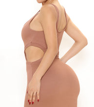 Load image into Gallery viewer, Stop the Presses Ribbed Midi Dress
