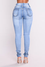 Load image into Gallery viewer, Booty Lifting Jeans

